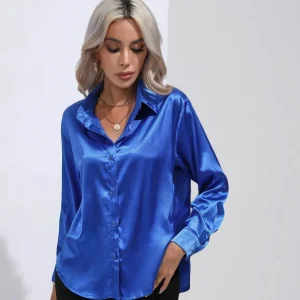 chemise satin bleu femme