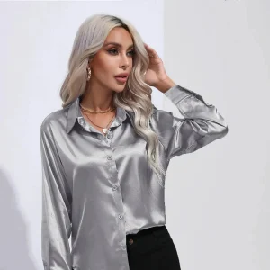 chemise satin grise femme