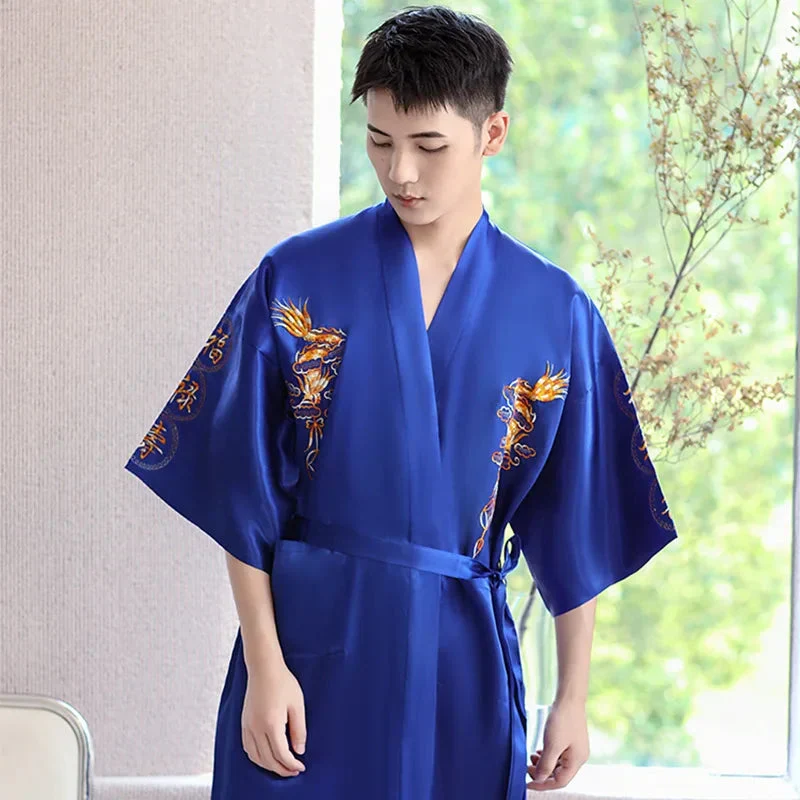 peignoir satin brodé – Image 2