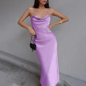 robe en satin mauve